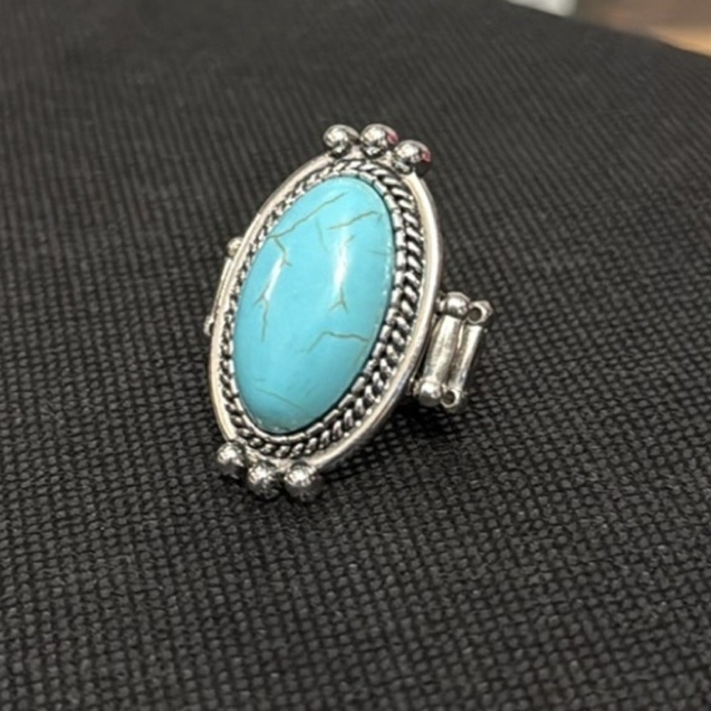 Elegant Turquoise Silver Stretchy Women's Ring Pretty!!